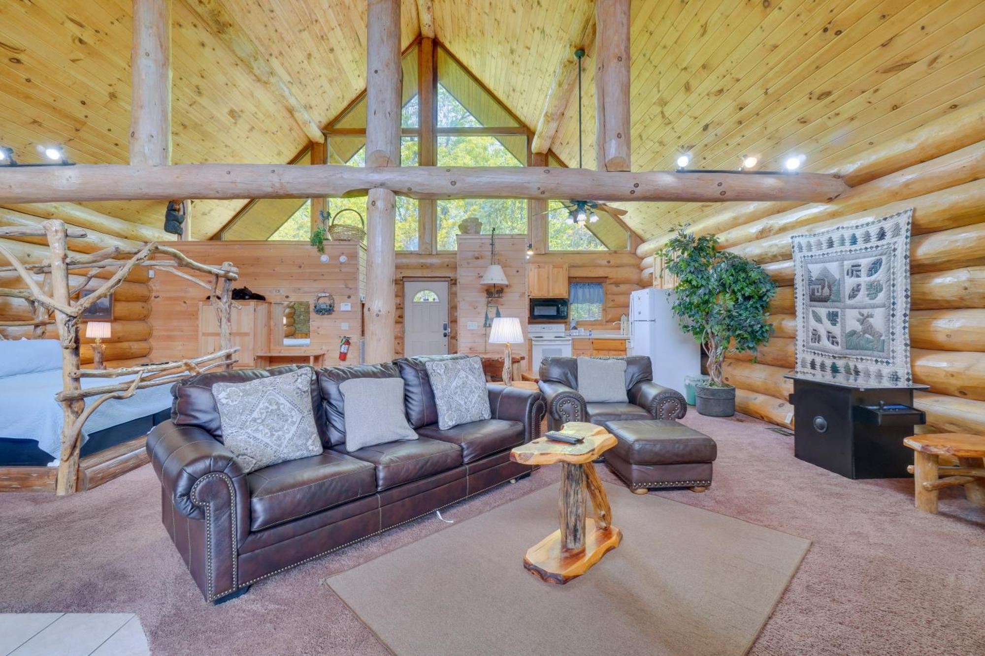Gatlinburg Cabin With Hot Tub About 11 Miles To Downtown Exterior foto